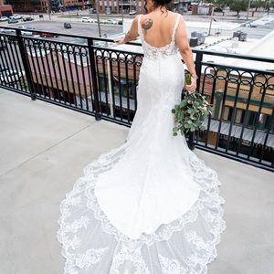Maggie Sottero wedding gown